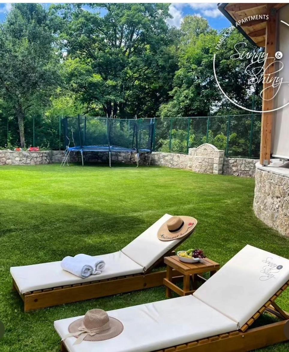 Family Spa Apartments Sunny&Shiny Savnik 외부 사진